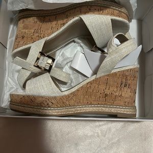 Brand New Appeal Wedge